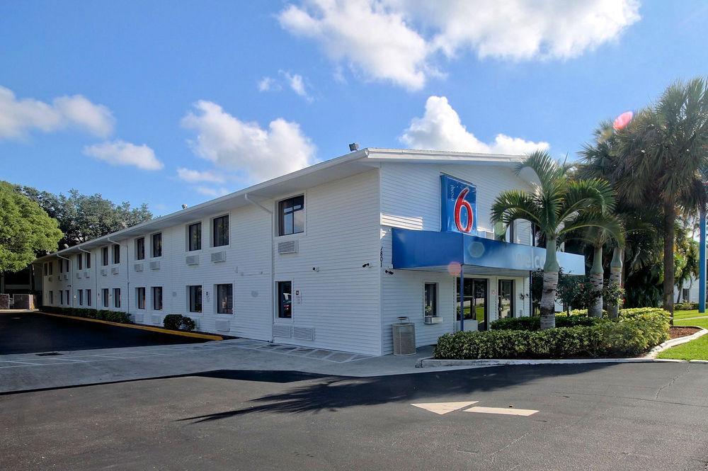Motel 6-Fort Lauderdale, Fl Exteriér fotografie