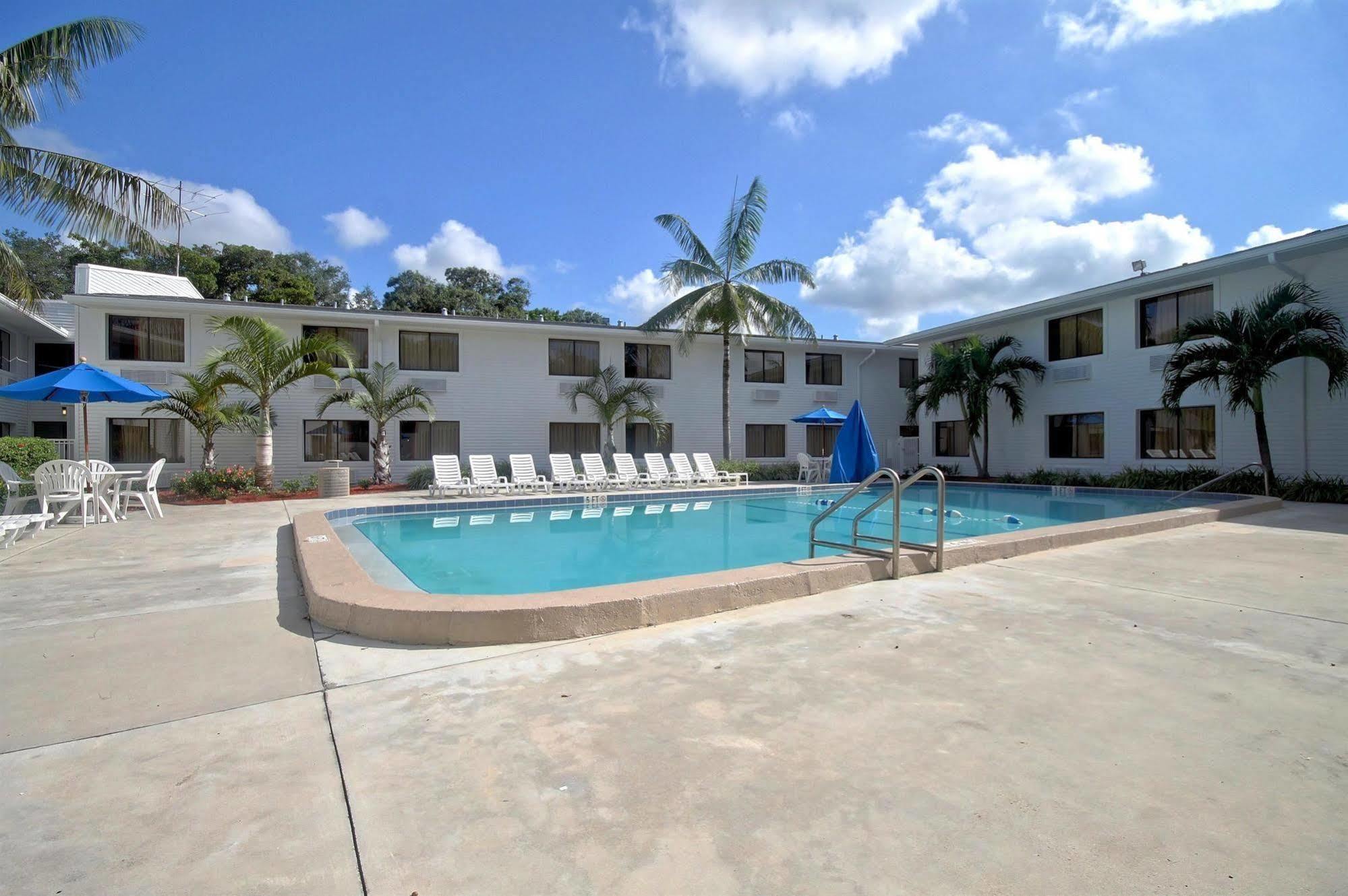 Motel 6-Fort Lauderdale, Fl Exteriér fotografie
