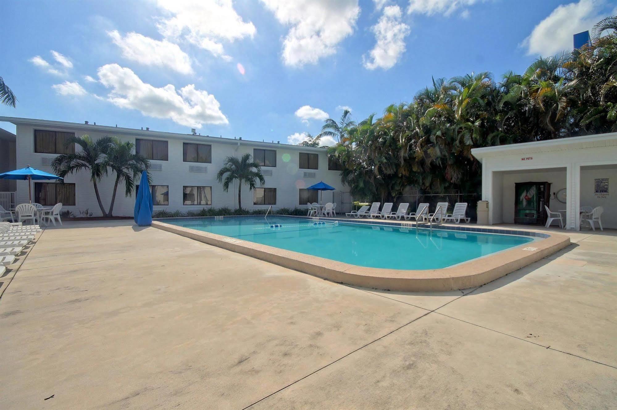 Motel 6-Fort Lauderdale, Fl Exteriér fotografie