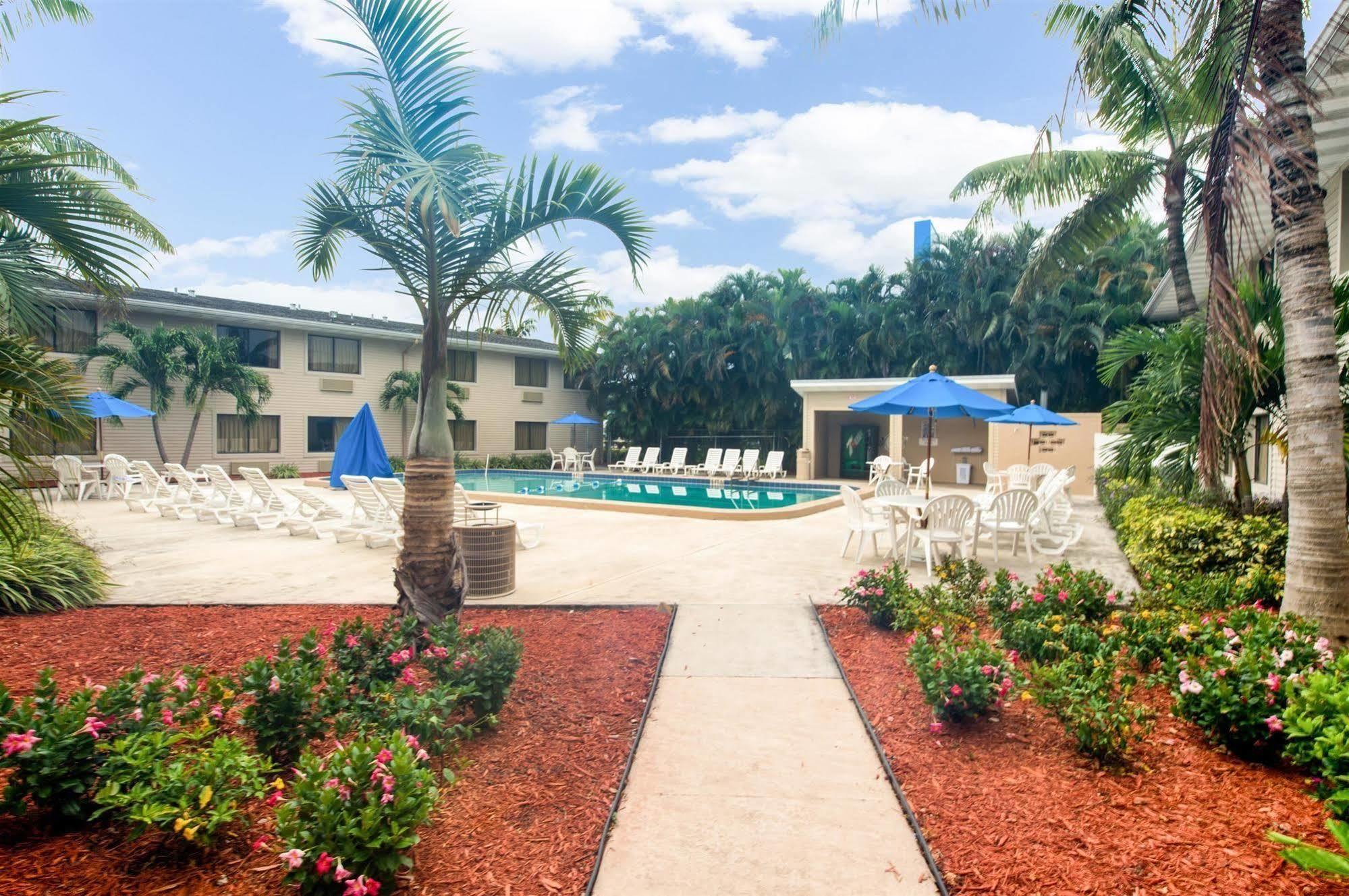 Motel 6-Fort Lauderdale, Fl Exteriér fotografie